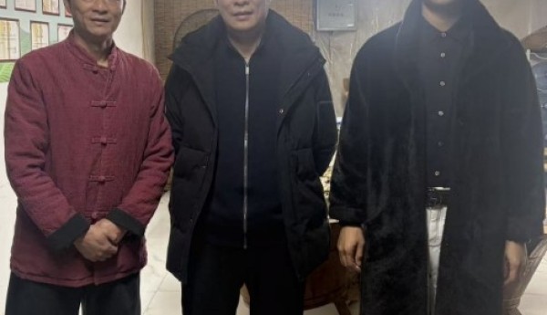 坚守龙井“根”与“魂”——访真正西湖（狮峰）龙井茶农的“活化石”胡国雄——高武会长